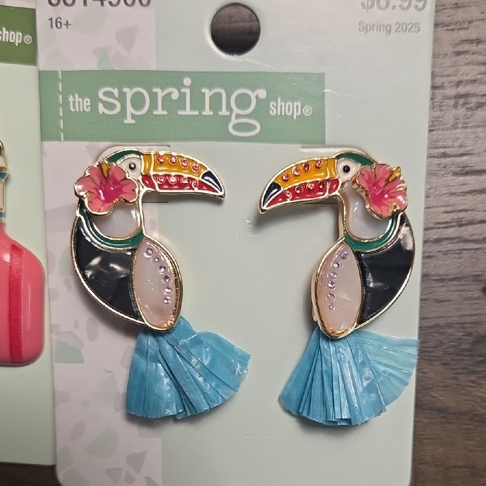 The Spring Shop Colorful Earrings Set - Picture 4 of 5
